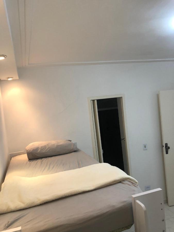 Apartamento Com Varanda E Suite Enseada Гуаружа Экстерьер фото