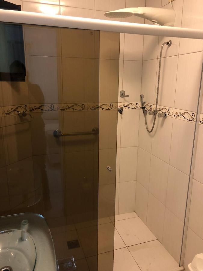 Apartamento Com Varanda E Suite Enseada Гуаружа Экстерьер фото
