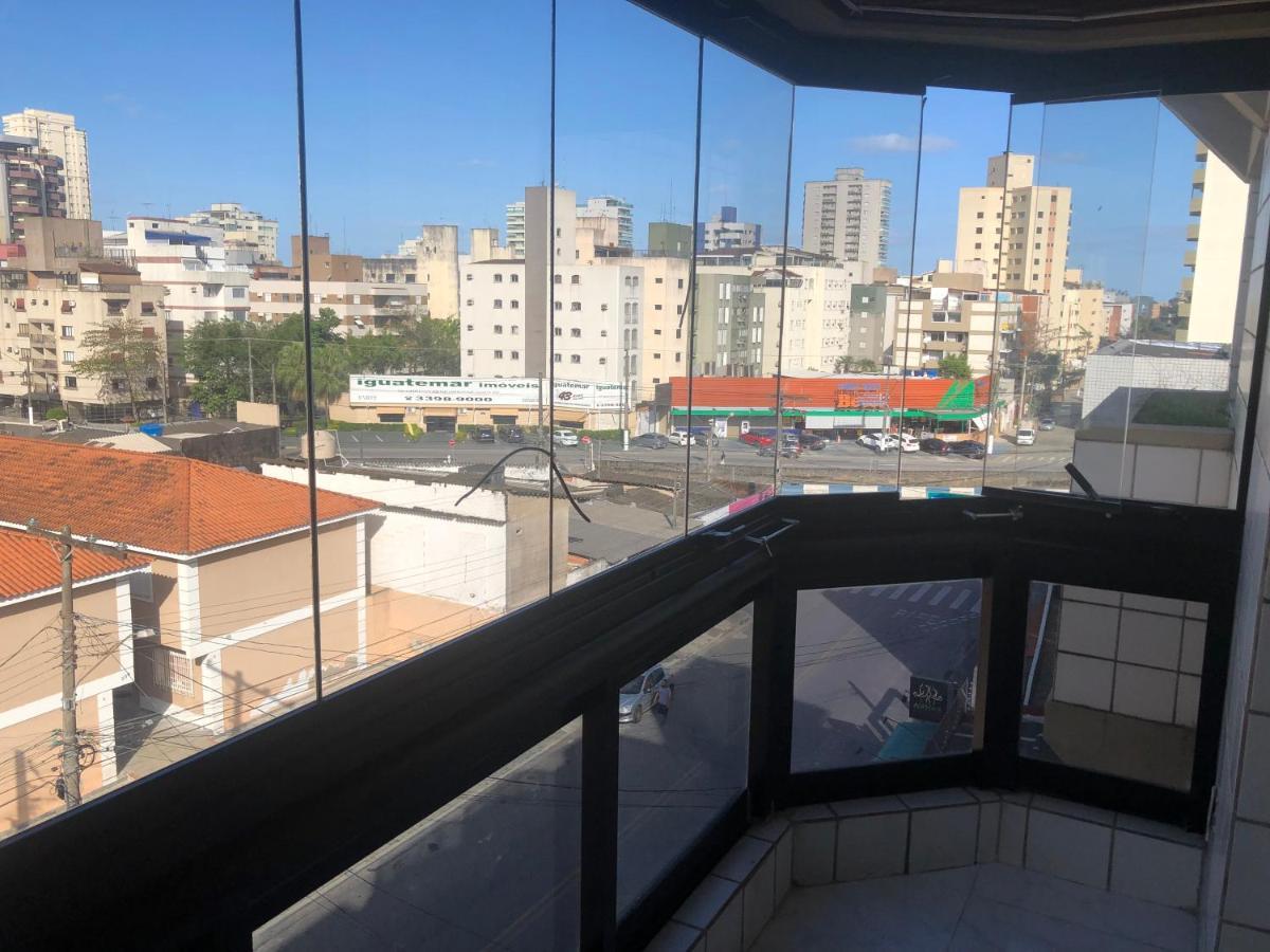 Apartamento Com Varanda E Suite Enseada Гуаружа Экстерьер фото