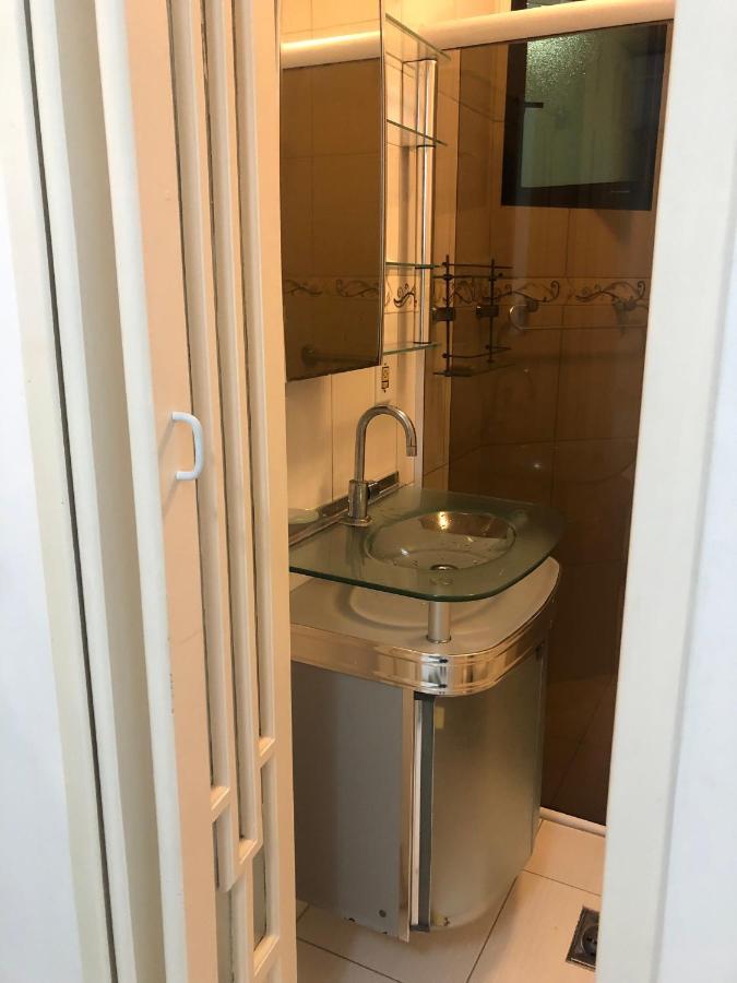 Apartamento Com Varanda E Suite Enseada Гуаружа Экстерьер фото
